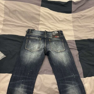 Dsq2 jeans  - Helt nya 
