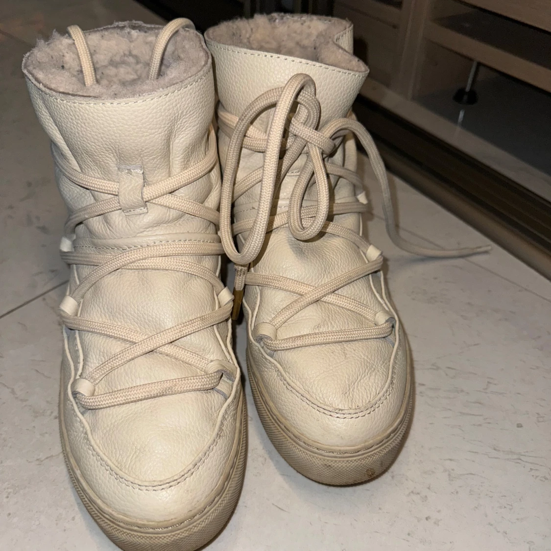 Beige boots med snörning - 90