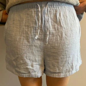Shorts  - Shorts i ljusblå färg! Så fina! Knappt använda🩵