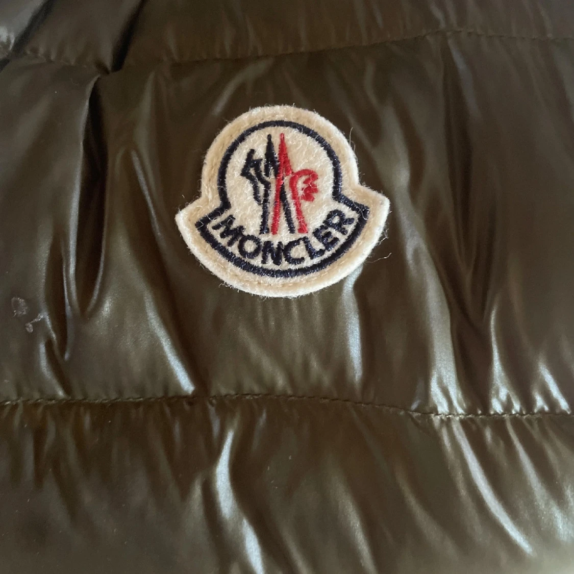Moncler väst - 90