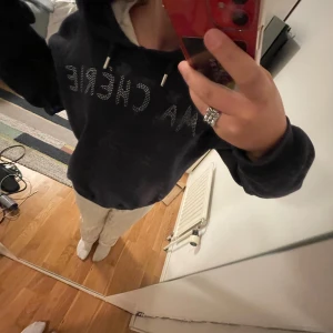 Gina Young  - Säljer denna fina tröja från Gina Young 