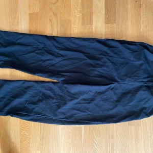 Nelly kostymbyxor - Svarta kostymbyxor Nelly