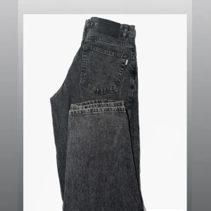 Woodbird Leroy Thun Jeans - Skick 9/10 knappt använda Storlek 29/30 Fit:Loosefit