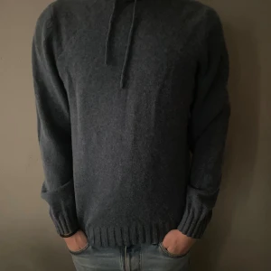 Ull hoodie - Ull tröja