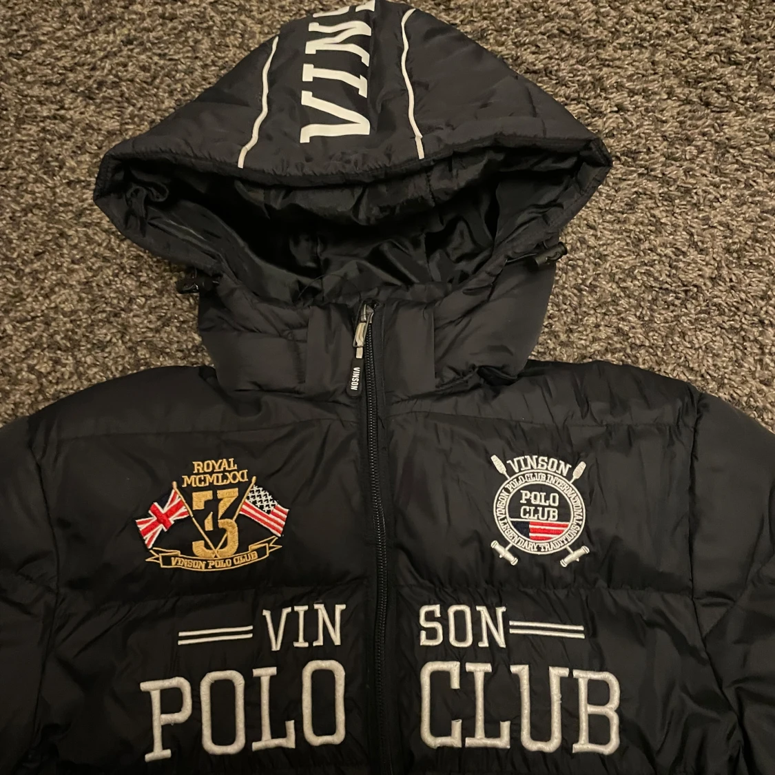 Svart dunjacka från Vinson Polo Club - 92