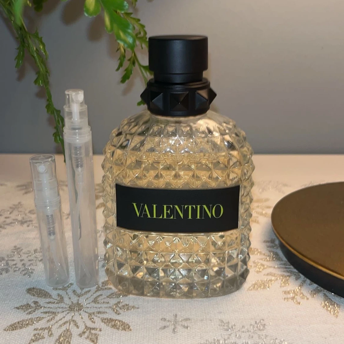 Valentino yellow dream sample