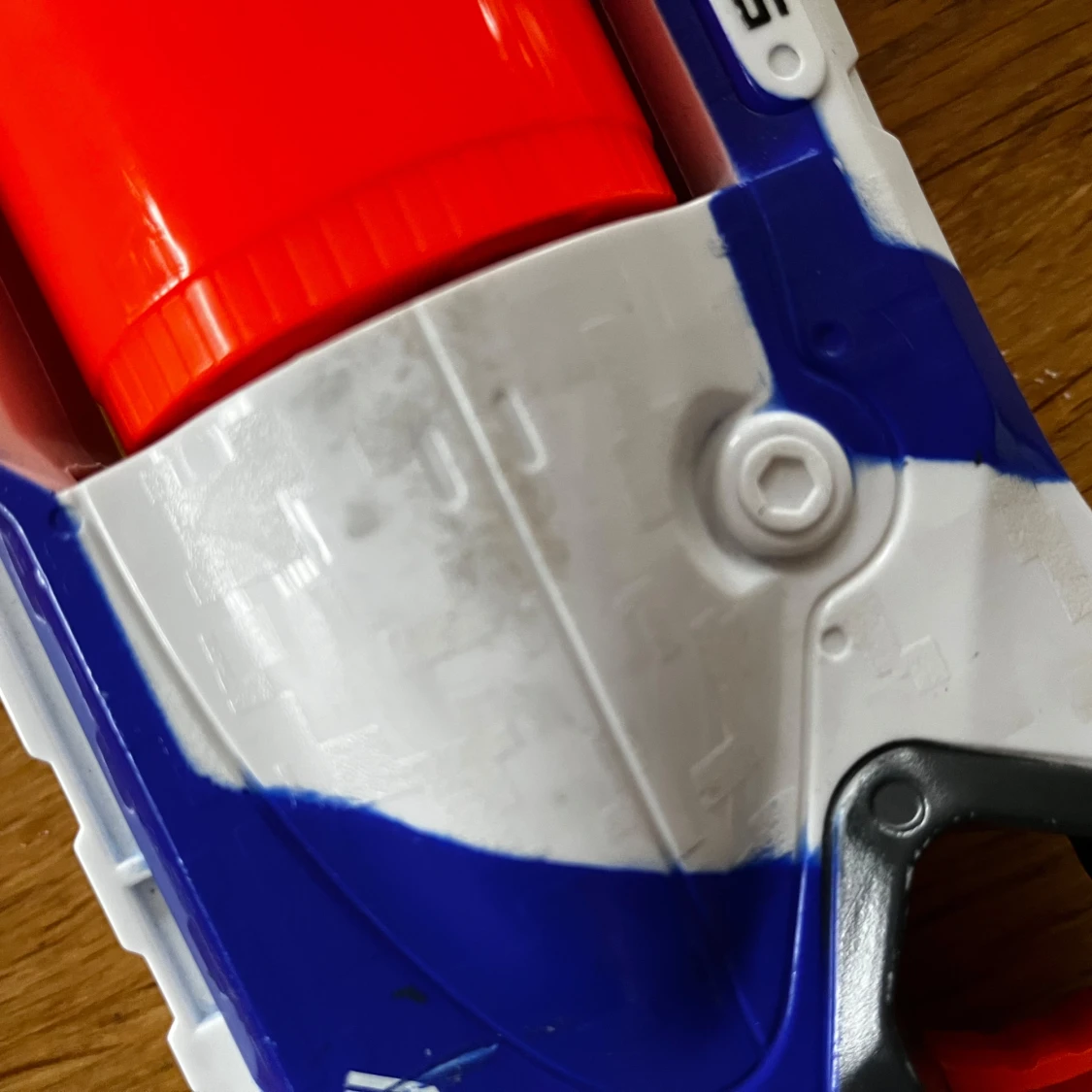 Två nerf pistoler + skott - 2