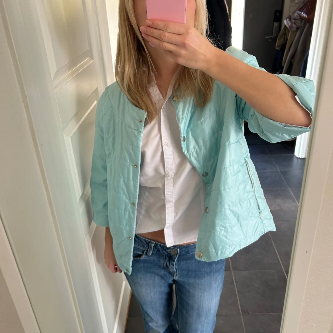 Ljusblå dunjacka  - 90