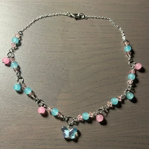 Pink and blue butterfly necklace  - Handmade butterfly necklace.🎀
