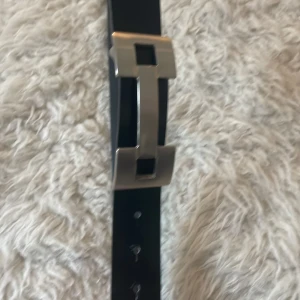 Läderbälte  - Svart Läderbälte Crossing Arrows.