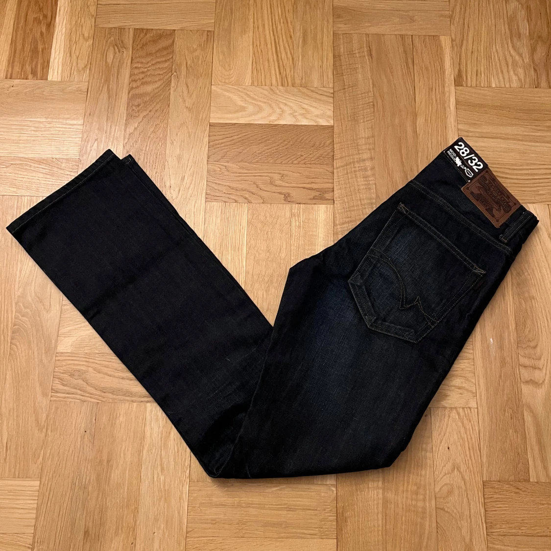 Mörkblå jeans från Crocker’s - 90