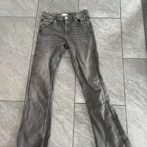 Jeans från Gina - Fina jeans från Gian Young, stolek 158 