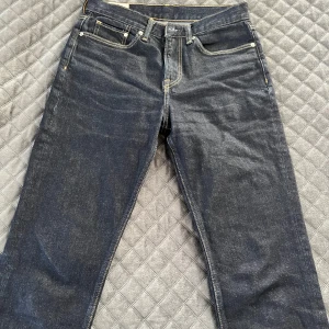 H&M Jeans  - Tjena, säljer dessa Blå H&M jeans, Size 29/32 passform slimfit. Skriv vid funderingar 
