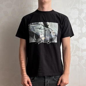 Mennace T-shirt - Mennace T-shirt | Skick: 9/10 | Size - M | Fraktar via postnord eller instabox | Hör av dig vid minsta fråga eller fundering // Ricco Wardrobe