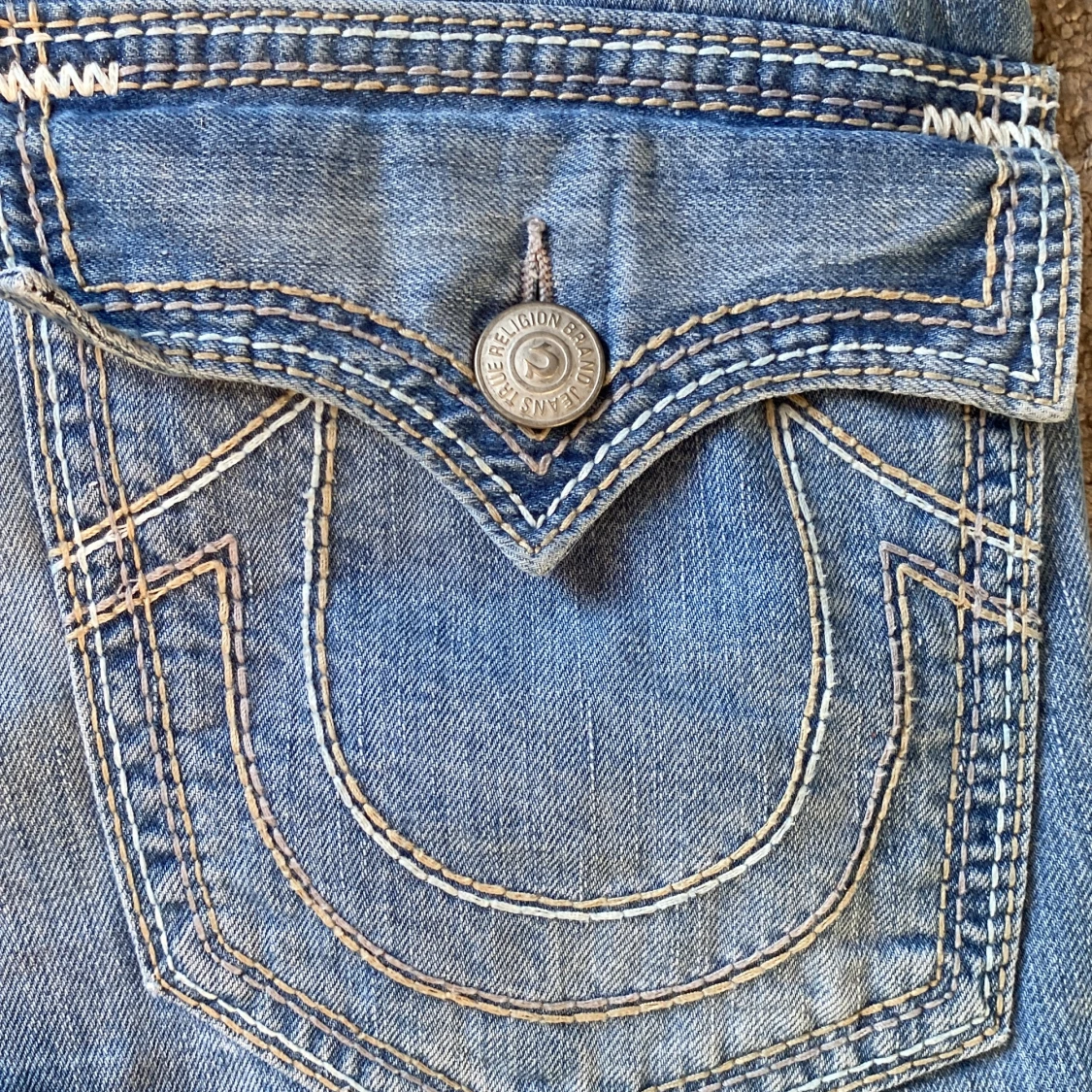 Blå jeans från True Religion - 3