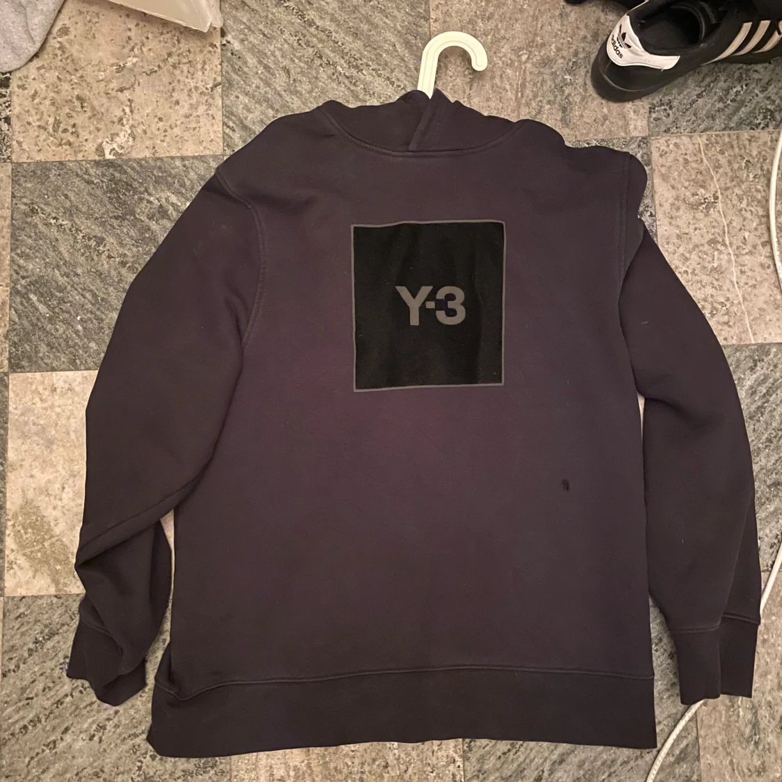 y3 hoodieb