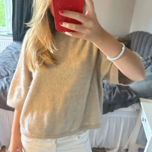 Stickad tröja  - Snygg stickad tröja💗