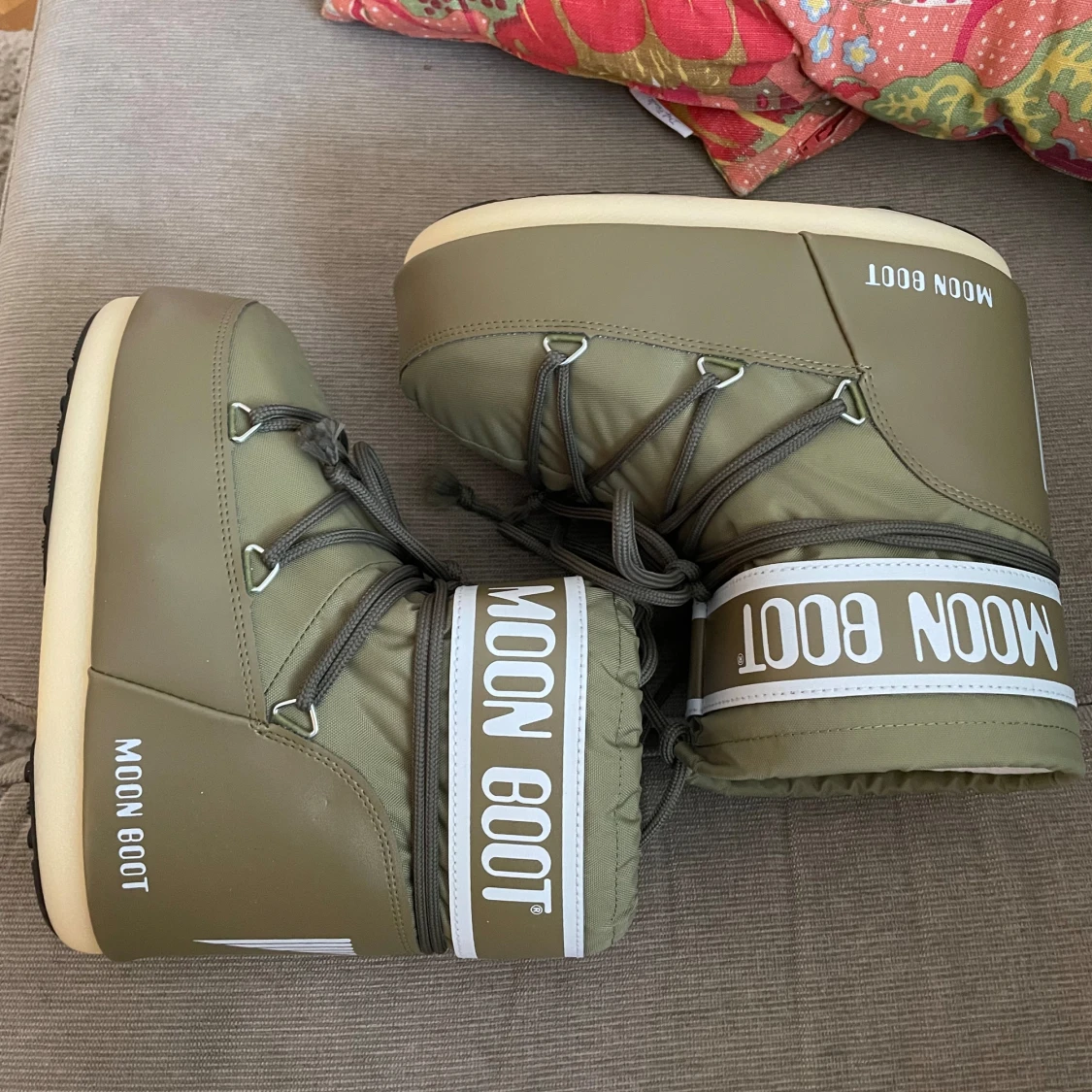 Moon boots 