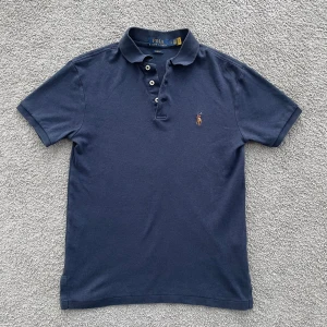 Polo Ralph lauren pike  - Polo Ralph lauren pike storlek S| skick 10/10 inga defekter alls| bara att höra av sig vid funderingar!