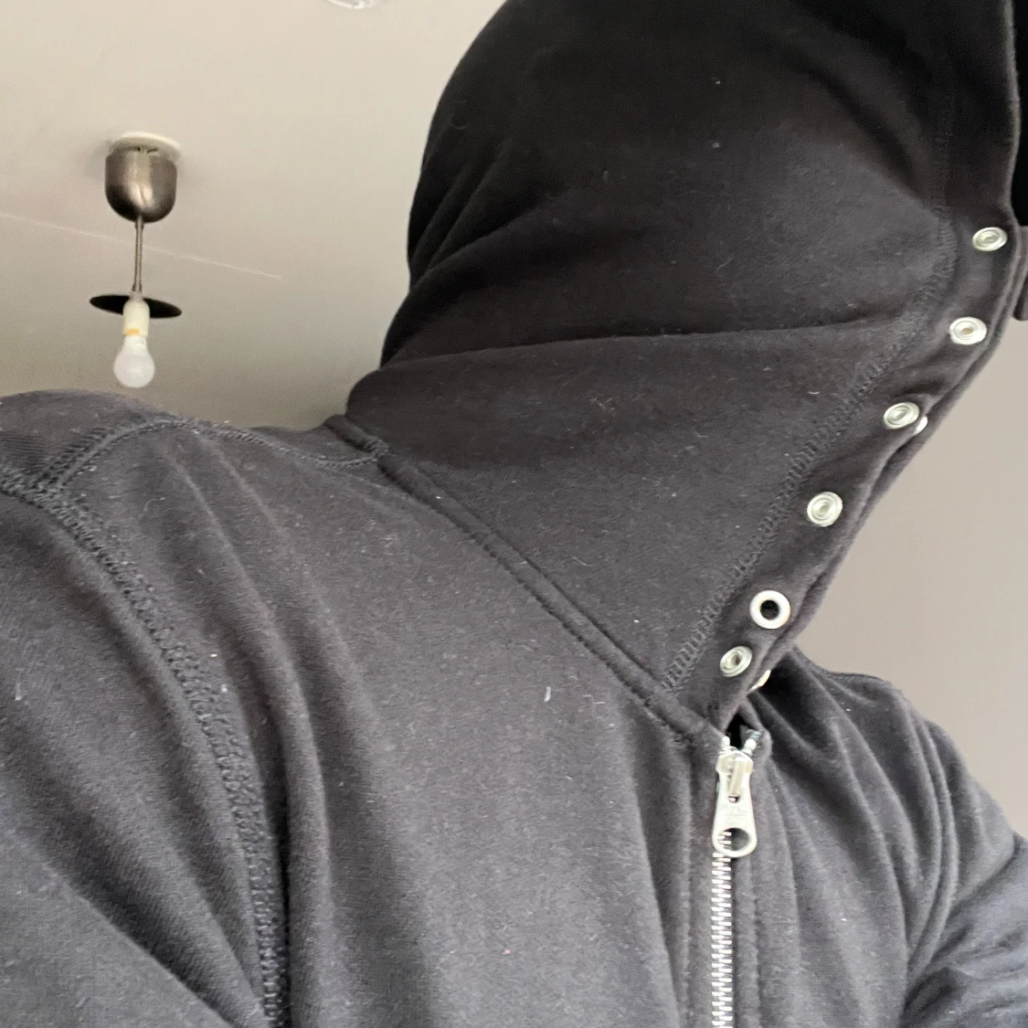 Custom Arket Svart huvtröja med dragkedja - 4