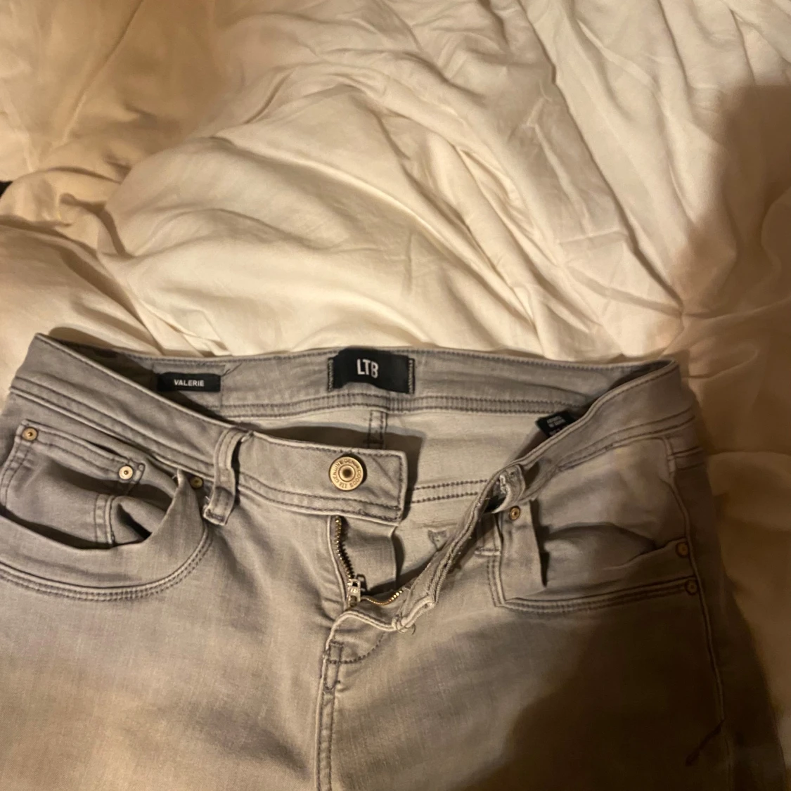 Grå bootcut jeans från LTB - 2