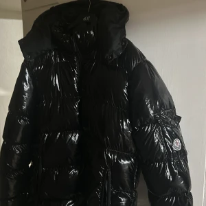 Moncler Maya - L