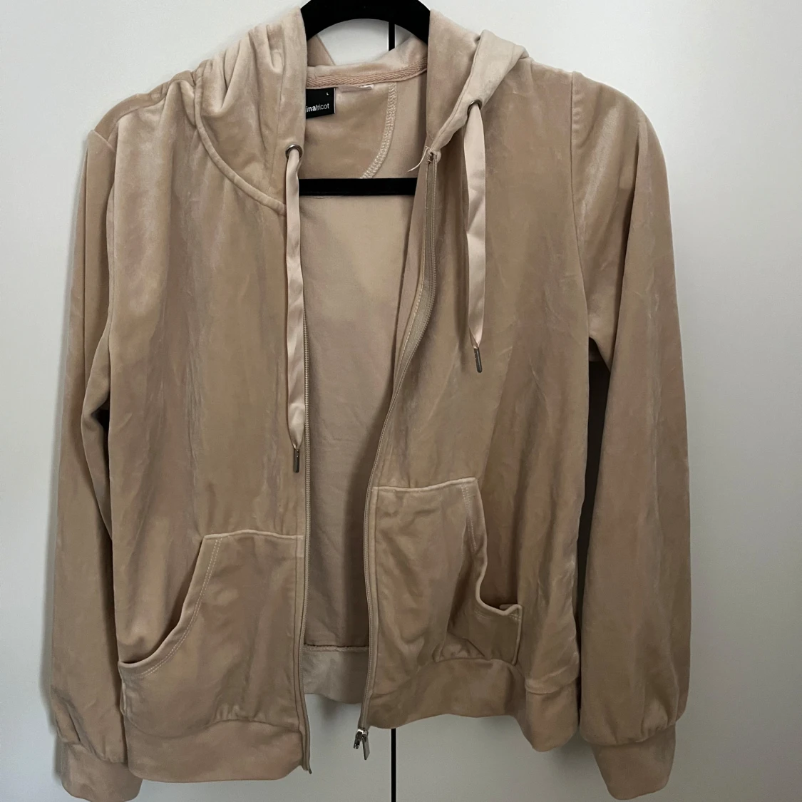 Beige hoodie med dragkedja - 90