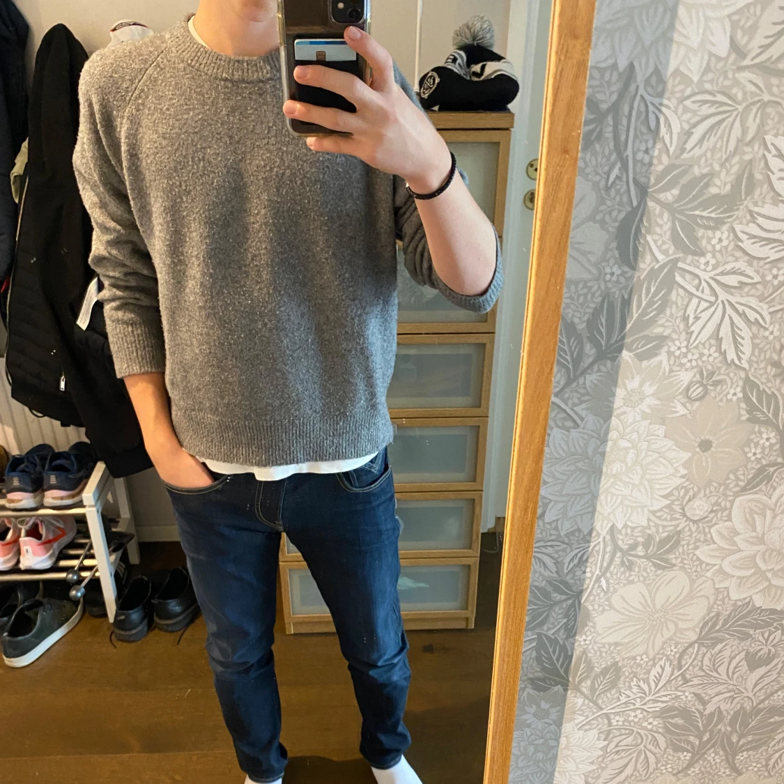 Uni Qlo stickad tröja  - 90