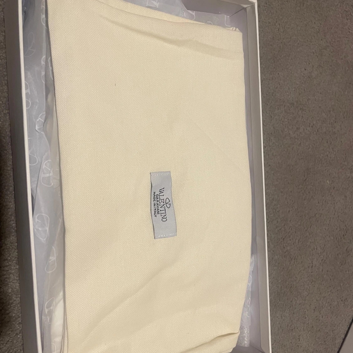 Valentino Vale black - 92