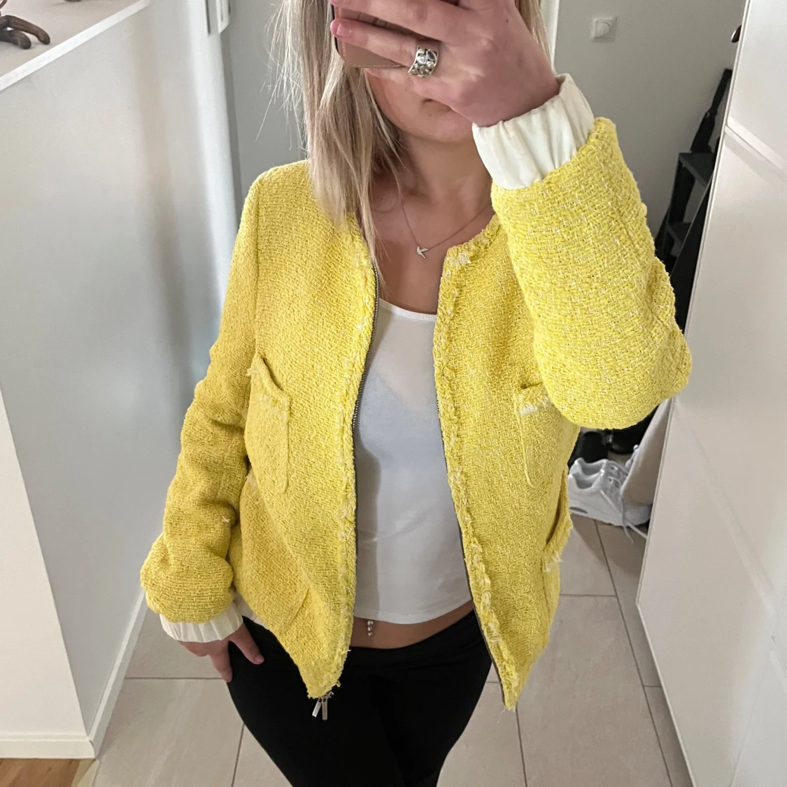 Gul jacka från Zara Basic