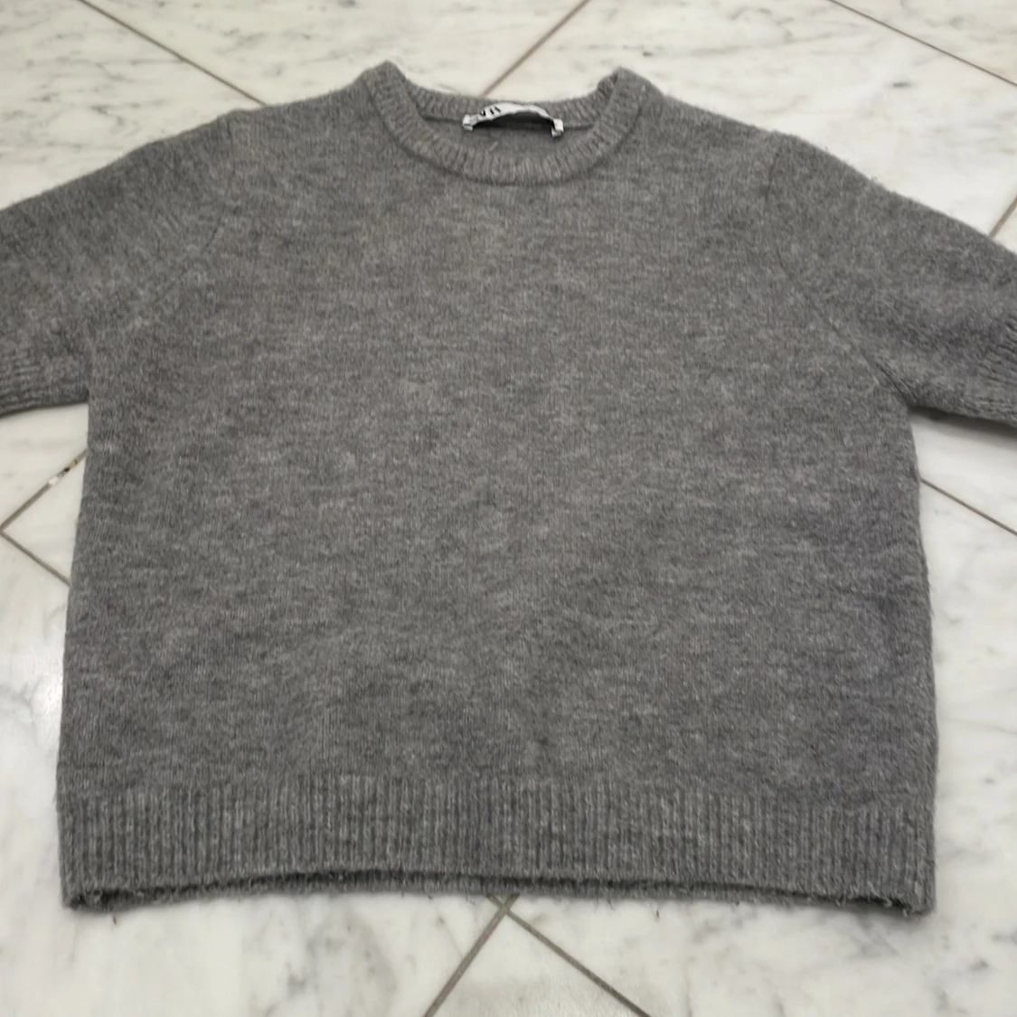 Kortärmad stickadtröja