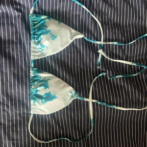 Bikini topp - Använt några gånger, fint skick