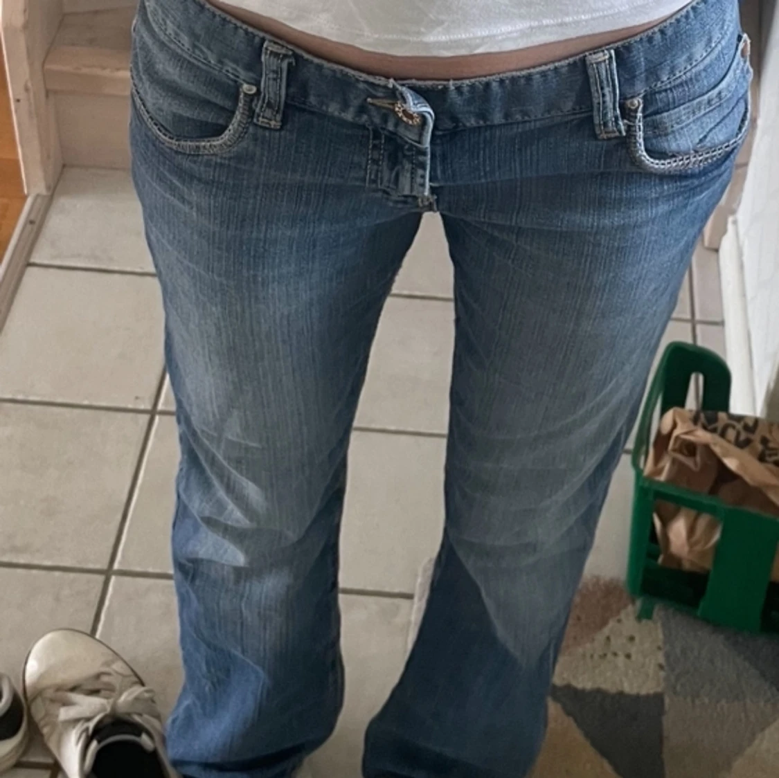 Lågmidjade bootcut - 90