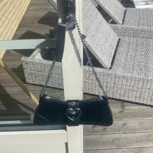 Söt väska❤️ - Jätte fin ifrån hm men använder aldrig❤️