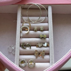 Smycken i silver  - Välj! Mellan 50-250kr