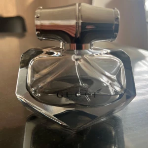 Gucci - Säljer min parfym ca 20-30ml kvar 