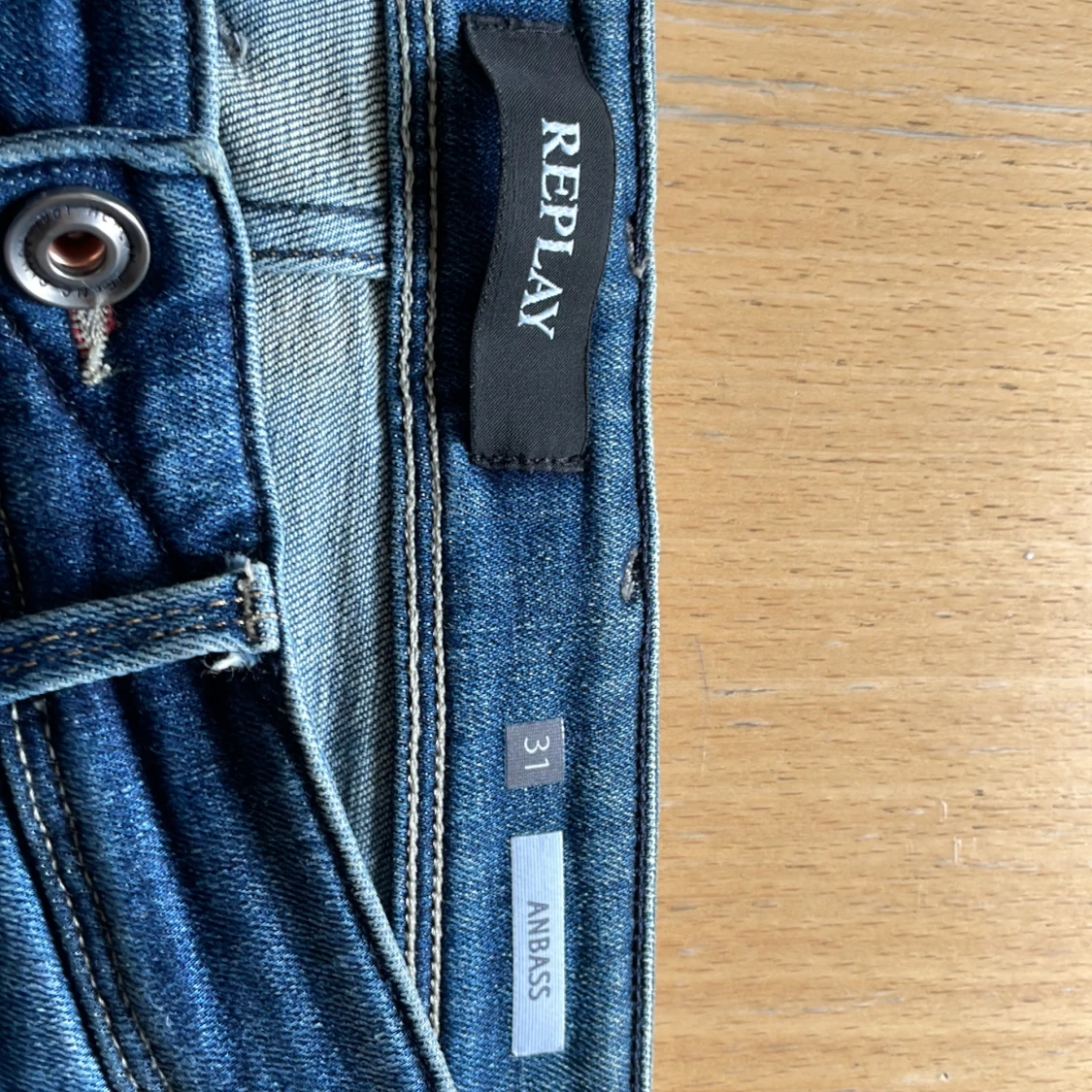 Blå jeans från Replay - 90