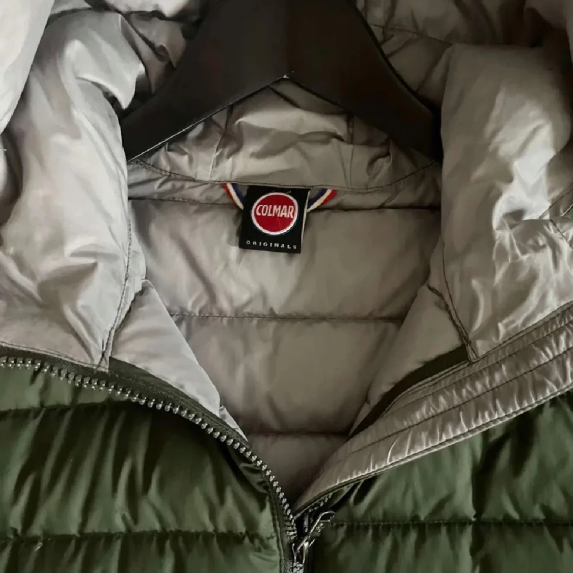 Grön pufferjacka från Colmar - 2
