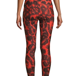 Casall träningsbyxor! - Jag säljer ett par jätte snygga träningsbyxor från Casall. De är storlek 36. Byxorna är som nya och i väldigt bra skick!