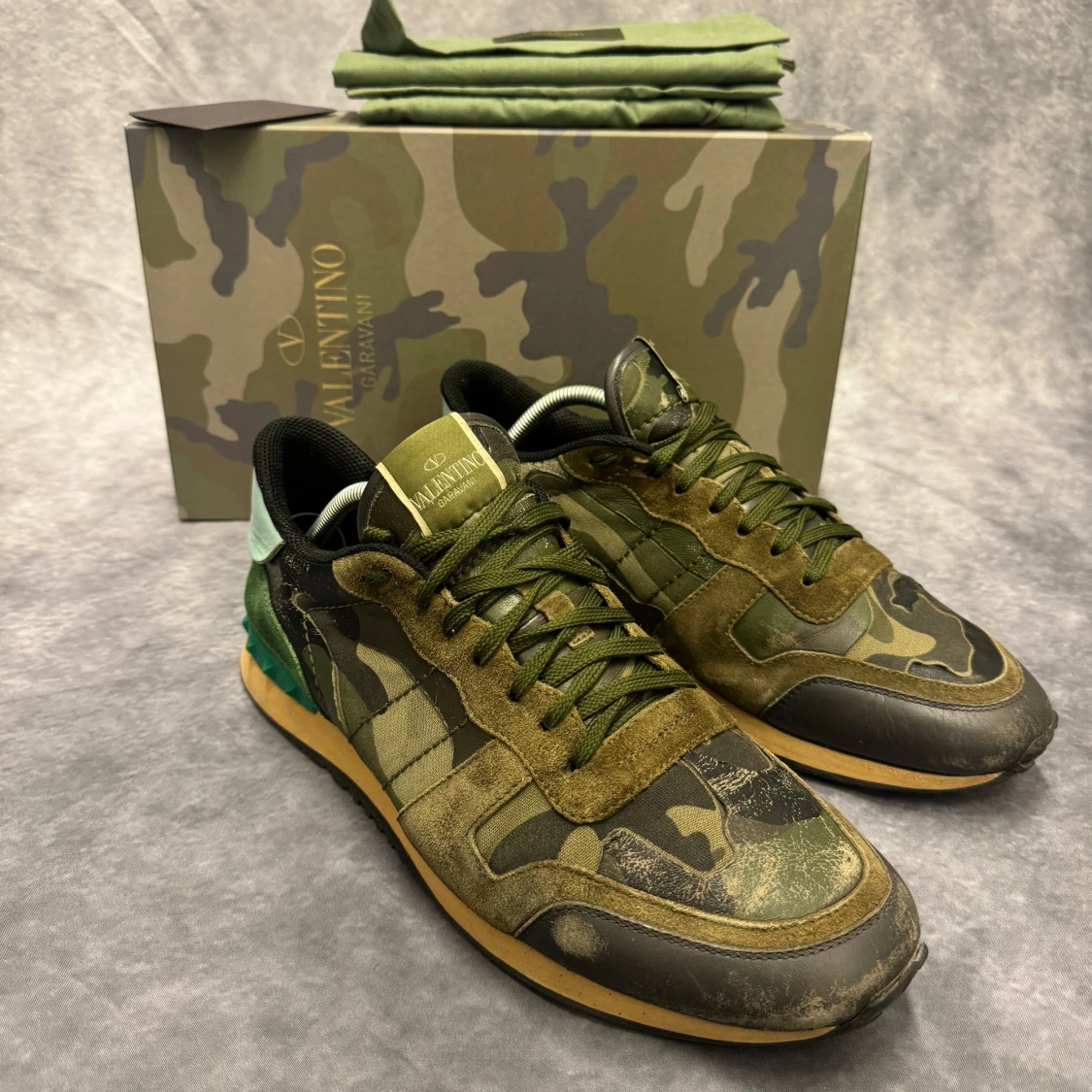 VALENTINO ROCKRUNNERS  - 90