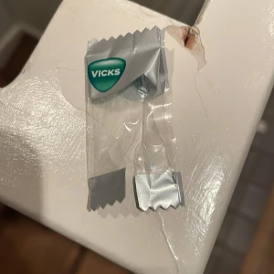 Vicks halstablett papperskräp  - El plastpåse