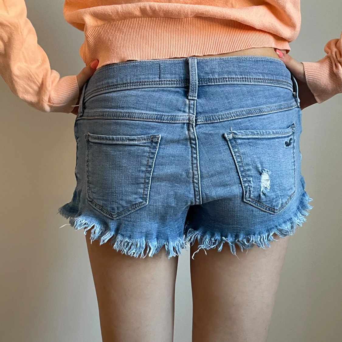 Lågmidjade shorts - 90