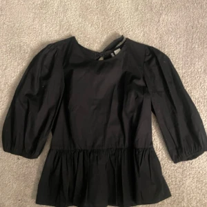 Blus - Jätte fin blus från h&m, oanvänd🩷