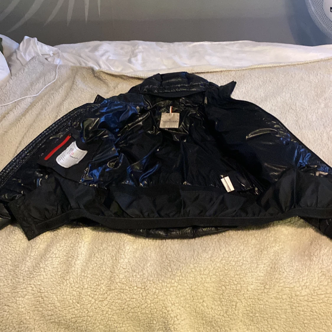 Svart dunjacka från Moncler - 91