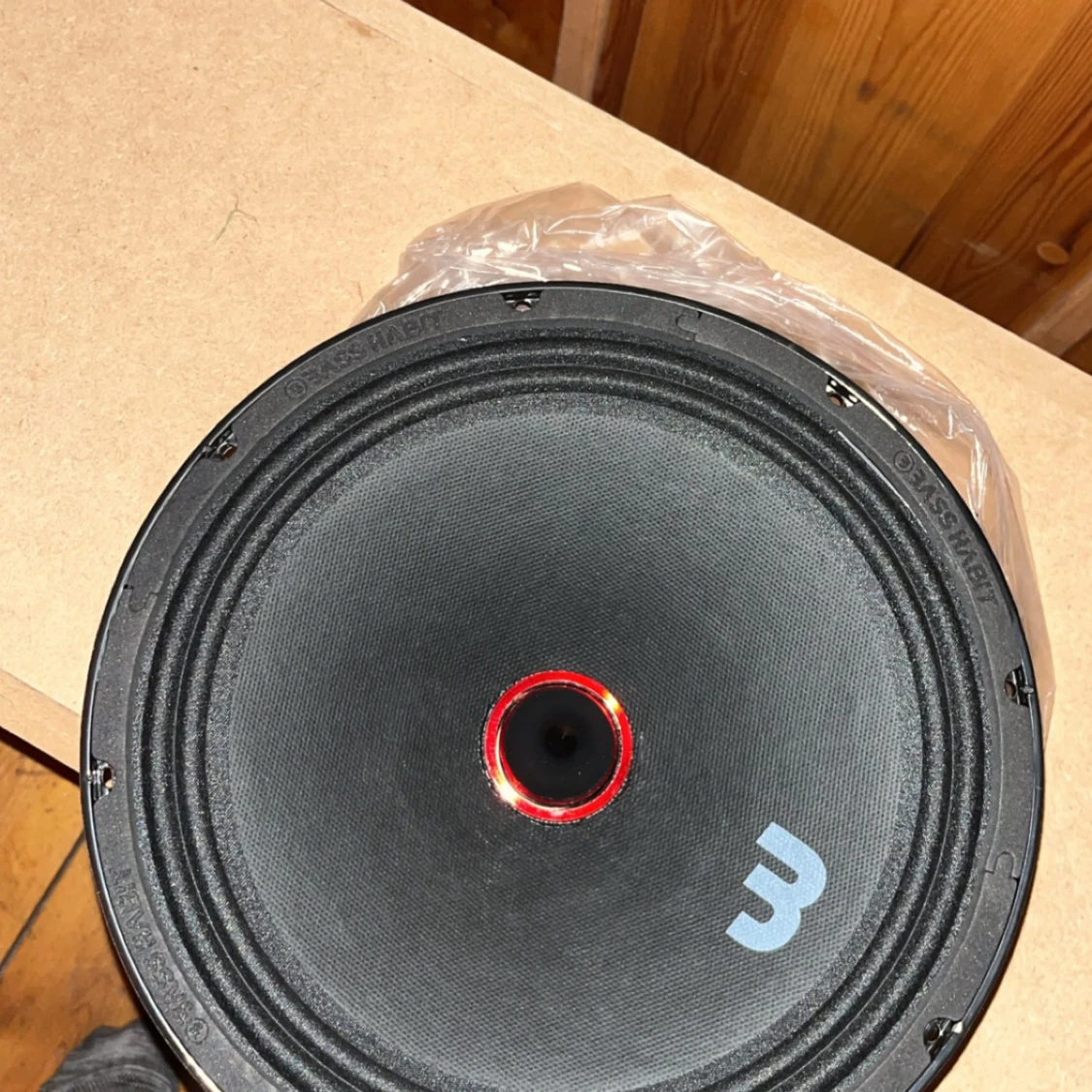 Svart högtalarelement - 90