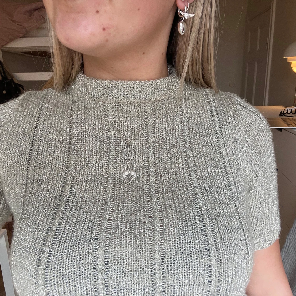 Grön/glittrig stickad topp  - 2