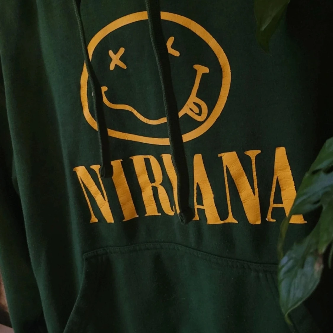 Grön Nirvana hoodie från JHK - 2