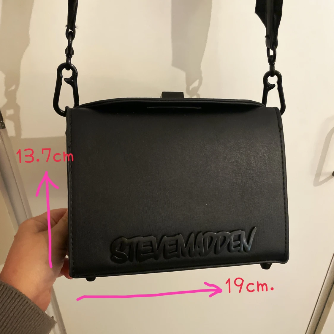 Svart axelväska från Steve Madden - 2