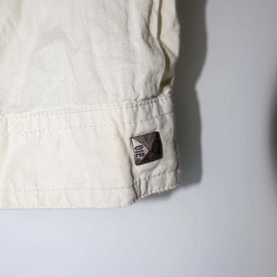 Vit/ ljusgrå skjorta från Diesel - 92