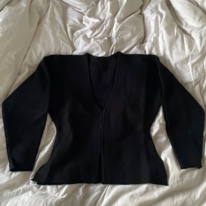 Snygg tröja  - Supersnygg oanvänd tröja 